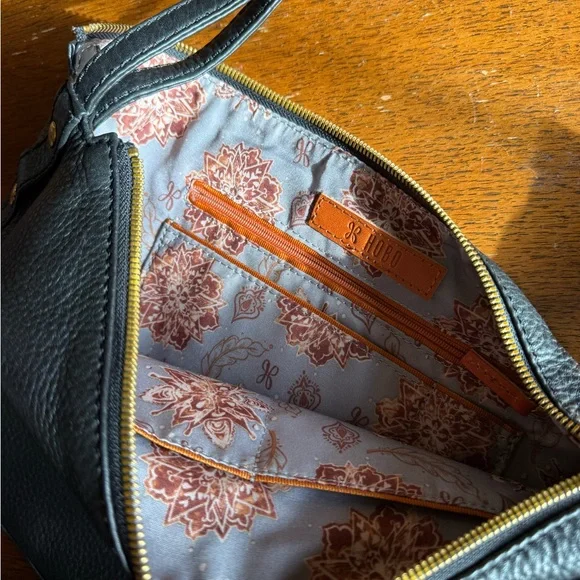HOBO Black Leather Bag with Patterned Lining - Picture 2 of 12